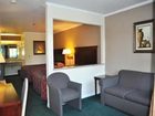 фото отеля Super 8 Motel State Capitol Sacramento