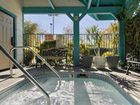 фото отеля Super 8 Motel State Capitol Sacramento