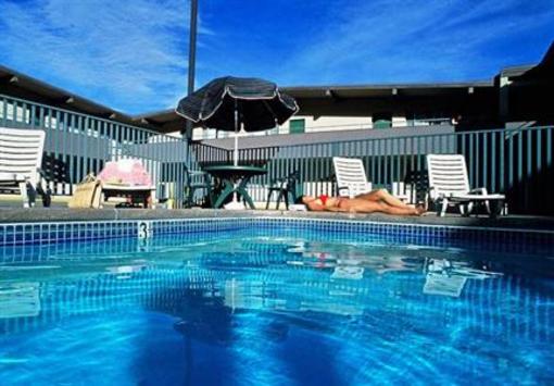 фото отеля Caravan Inn Glenwood Springs