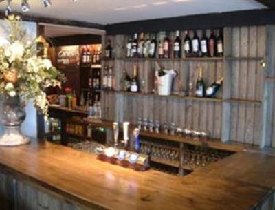 фото отеля The Old Red Lion Hotel Horseheath