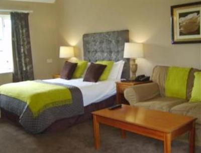 фото отеля The Old Red Lion Hotel Horseheath