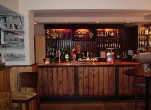 фото отеля The Old Red Lion Hotel Horseheath