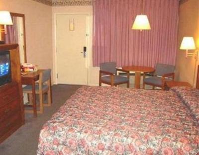фото отеля Yorktown Motor Lodge