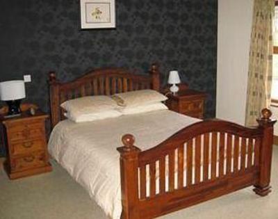 фото отеля Carnately Lodge