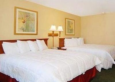 фото отеля Howard Johnson Inn Bardstown