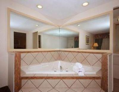 фото отеля Knights Inn Miamisburg
