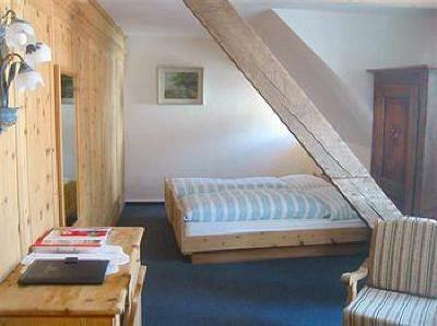 фото отеля Hotel Traube Scuol