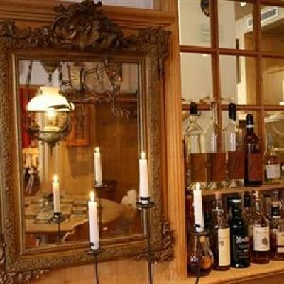 фото отеля Hotel Traube Scuol
