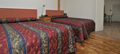 фото отеля Au Pic de l'Aurore Motel-Chalets