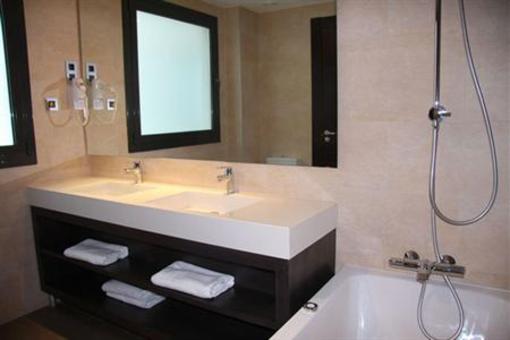 фото отеля Hotel dQ Barcelona