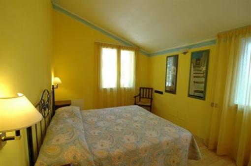 фото отеля World Village Apartments Diano Marina