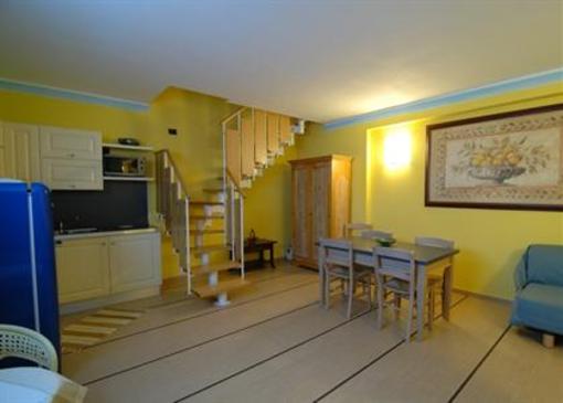 фото отеля World Village Apartments Diano Marina