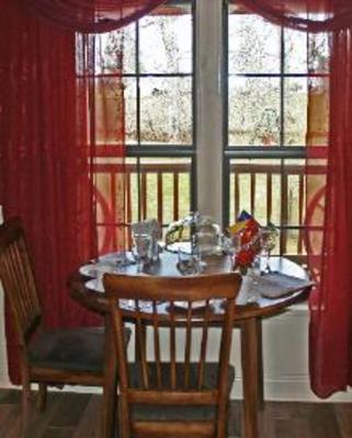 фото отеля Susan's Cottages Bed And Breakfast