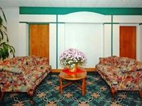 Americourt Hotel & Conference Center