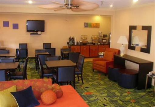 фото отеля Fairfield Inn Dubuque