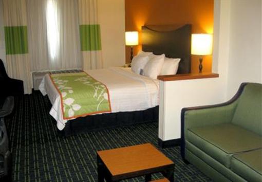 фото отеля Fairfield Inn Dubuque