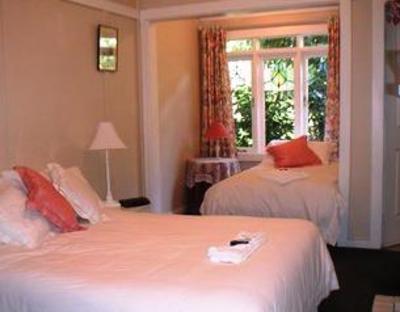 фото отеля Treetops Country Guesthouse