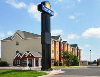 фото отеля Days Inn and Suites Hutchinson