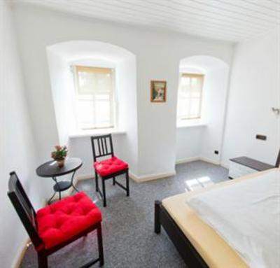 фото отеля Hotel-Weinhaus Heinrich Haupt