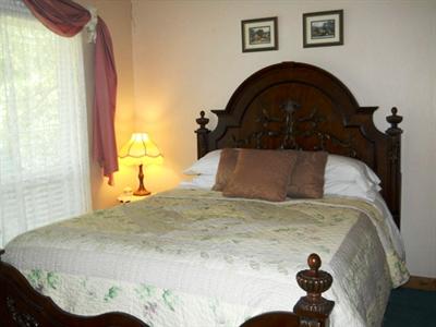 фото отеля Woodridge Bed and Breakfast of Louisiana