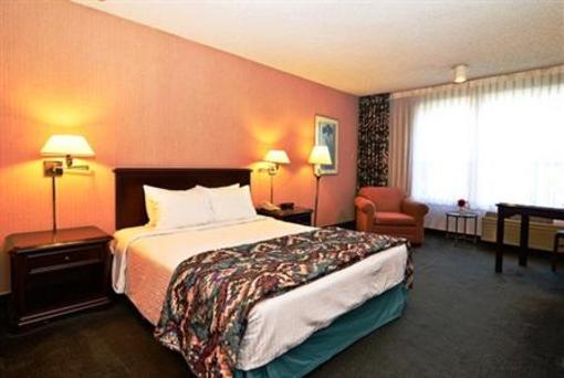 фото отеля County Inn