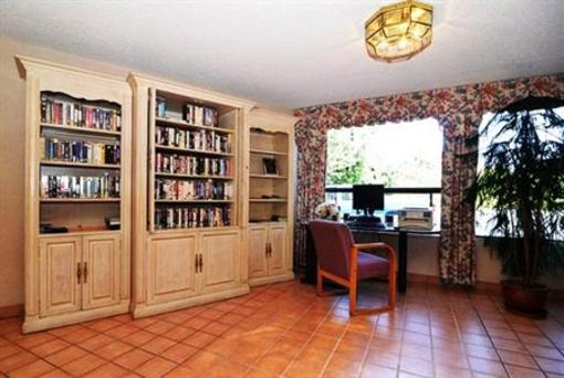 фото отеля County Inn