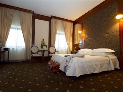 фото отеля Hotel Select Iasi