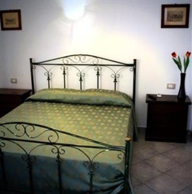 фото отеля Bed and Breakfst Natoli