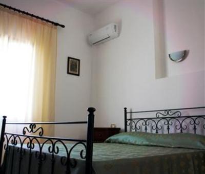 фото отеля Bed and Breakfst Natoli