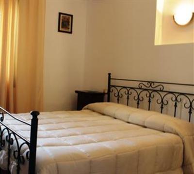 фото отеля Bed and Breakfst Natoli
