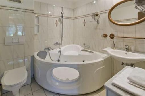 фото отеля Hotel Central Brig