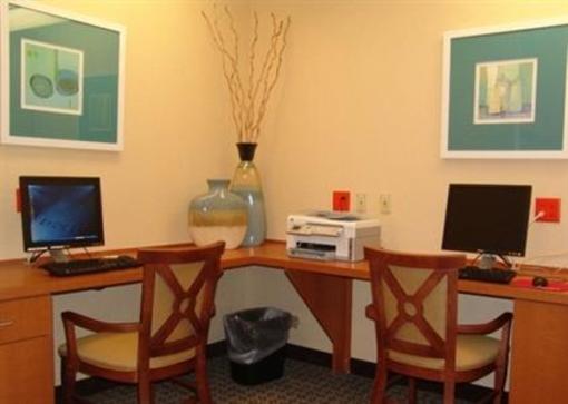 фото отеля Candlewood Suites Destin - Miramar Beach