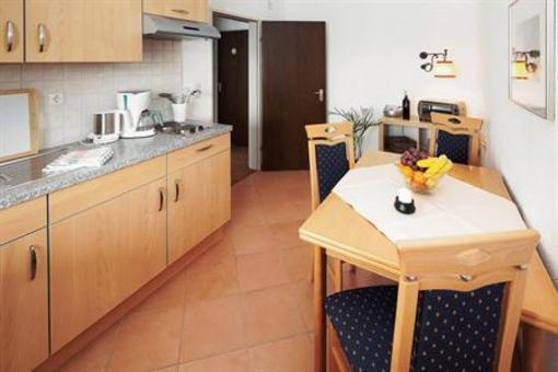 фото отеля Sonnenhof Apartment Oberstdorf
