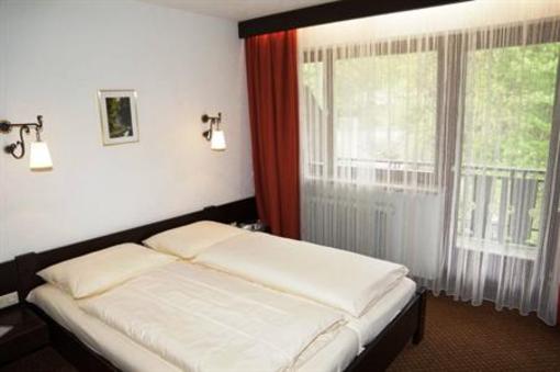 фото отеля Sonnenhof Apartment Oberstdorf