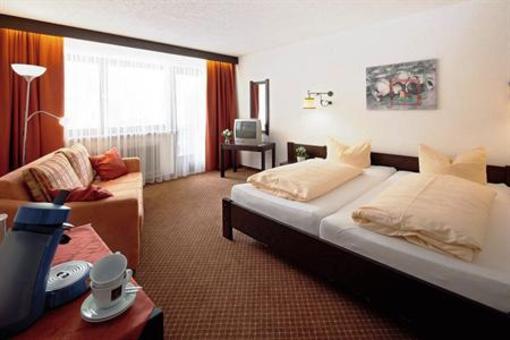 фото отеля Sonnenhof Apartment Oberstdorf