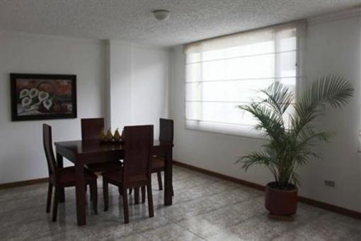фото отеля Apartamentos Alhambra Bogota