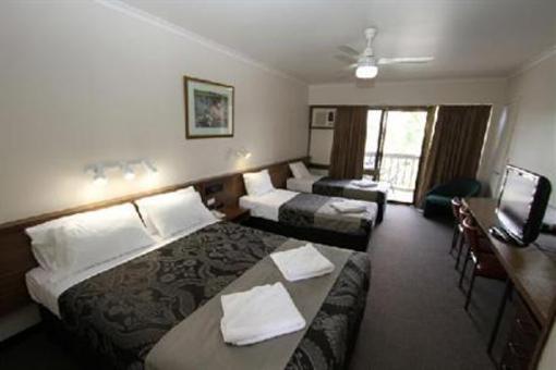 фото отеля Miners Lodge Motor Inn