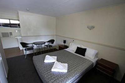 фото отеля Miners Lodge Motor Inn