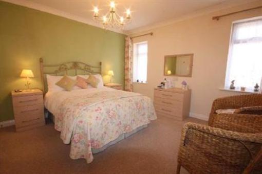 фото отеля The Gables Guest House Lincoln (England)