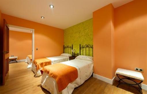 фото отеля Aparthotel Capitolina Merida (Spain)