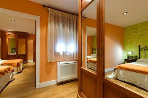фото отеля Aparthotel Capitolina Merida (Spain)
