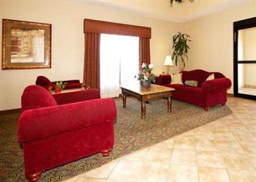 фото отеля Travelodge Norman