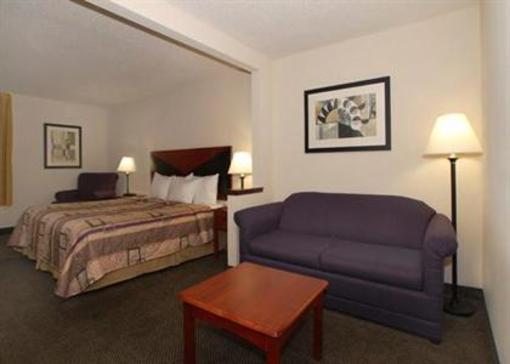 фото отеля Travelodge Norman