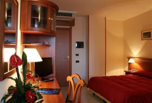 фото отеля Classhotel Napoli