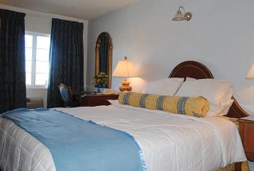 фото отеля Travel Inn & Suites