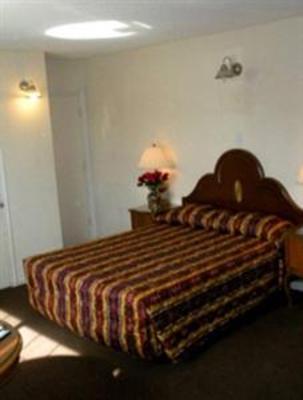 фото отеля Travel Inn & Suites