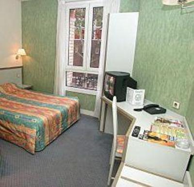 фото отеля Hotel Savoy Clichy