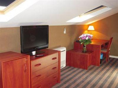 фото отеля Hotel Savoy Clichy