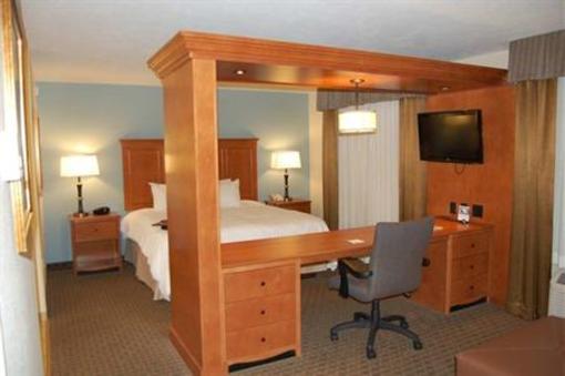 фото отеля Hampton Inn Sidney