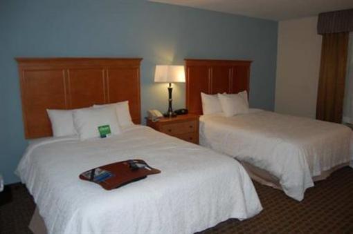 фото отеля Hampton Inn Sidney